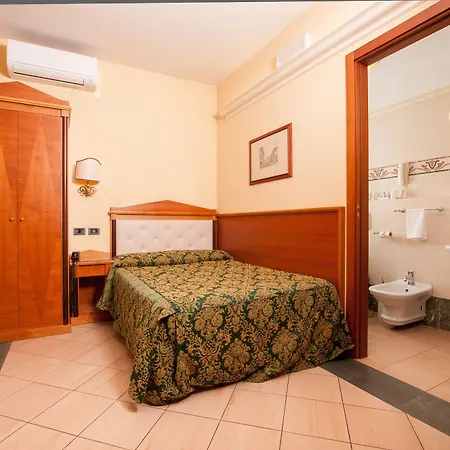Touring 4* Bologna